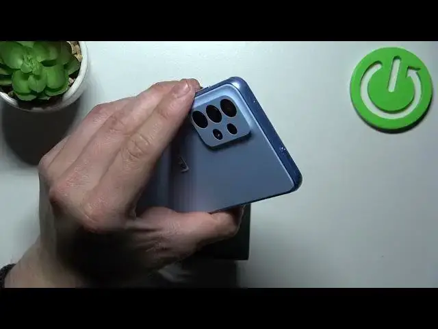 'Video thumbnail for Does the Samsung Galaxy A33 have a micro SD Card input?'