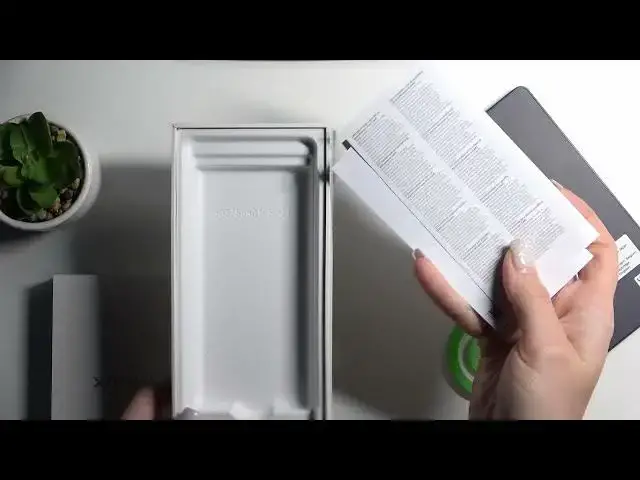 Video thumbnail for Does SONY Xperia 1 IV Come with Charger?
