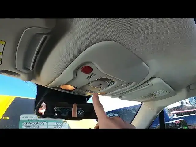 Video thumbnail for How to Open the Roof in Jeep Renegade ( 2014 - now ) | Manage Sunroof