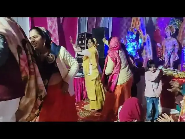 Video thumbnail for श्याम धनी मेरी रंग दे चुनरिया shyam dhani meri rang de chunariya #shyambabajagran #shyambhajan