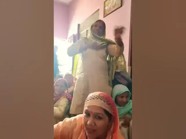 Video thumbnail for गोरी छोड़ पिछली बात न,रह लेंगे लोग लुगाई,#trending #viral #happy_lokgeet #हरियाणवी #जकड़ी #shorts