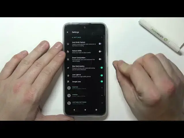 'Video thumbnail for How to Take Selfie Using Palm Gesture on MOTOROLA MOTO G31 – Camera Settings'
