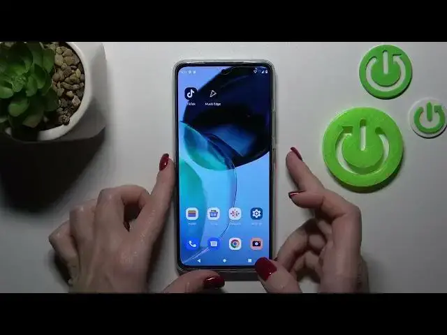 'Video thumbnail for How to Turn On Always On Display on Motorola Moto G72 – Muviz Edge App'