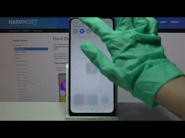 'Video thumbnail for How to Download & Apply iOS Launcher on SAMSUNG Galaxy M22 – Install Apple Layout'