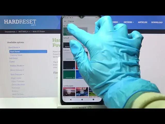 Video thumbnail for How to Customize Keyboards Theme with Image in Motorola Moto E7i Power - Change Keyboards Background