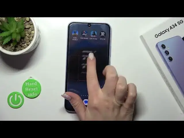 Video thumbnail for How To Add & Remove Home Screen Widgets From Samsung Galaxy A34