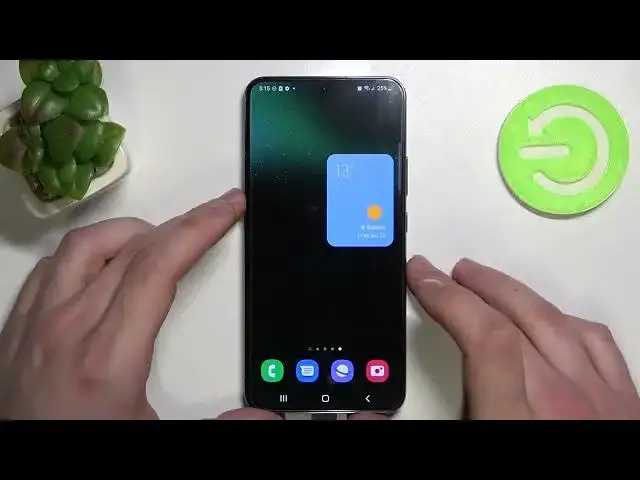'Video thumbnail for How to Turn Off the Flashlight on SAMSUNG Galaxy S22+'