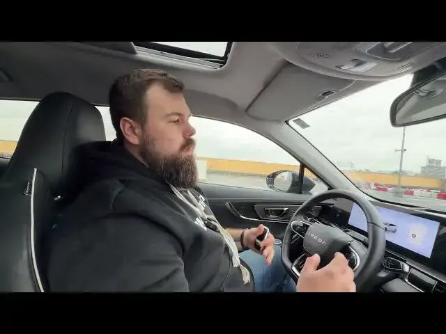 Video thumbnail for OMODA 5 EV – 5 things worth knowing