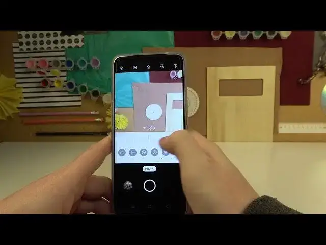 Video thumbnail for Turn On and Use Camera Pro Mode on OPPO Find X5 Lite?