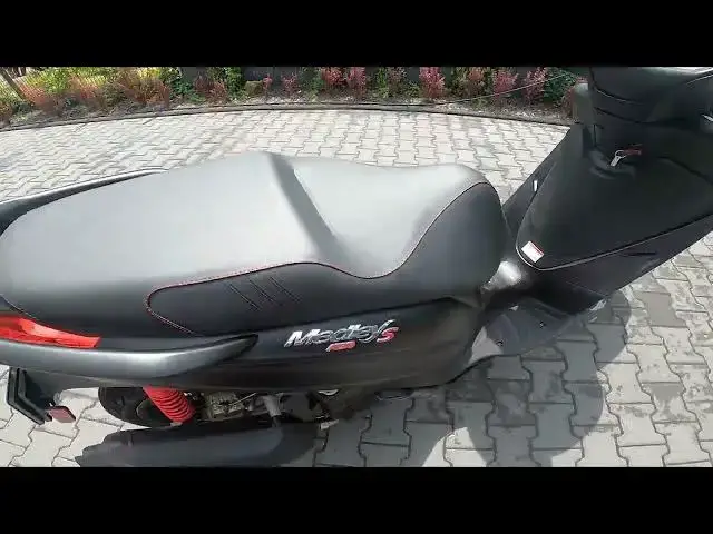 Video thumbnail for How to Identify Piaggio Medley S ( 2017 - now ) | Find Model of Piaggio Medley S