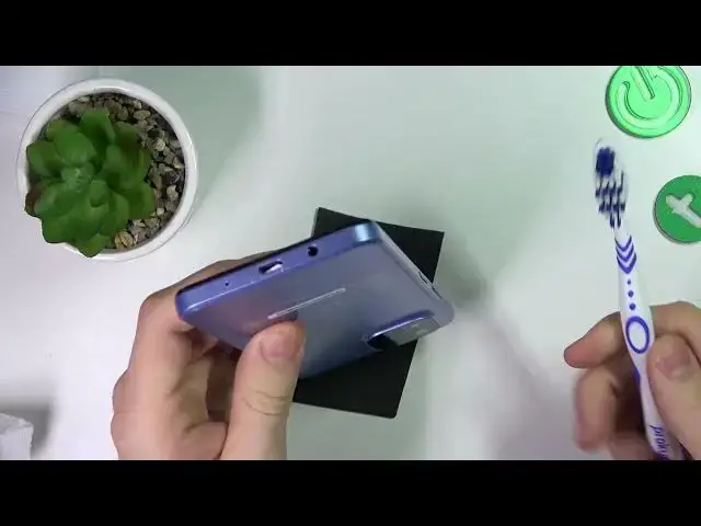 Video thumbnail for How to clean USB using household items on Huawei Nova Y61 / Fix USB on Huawei Nova Y61