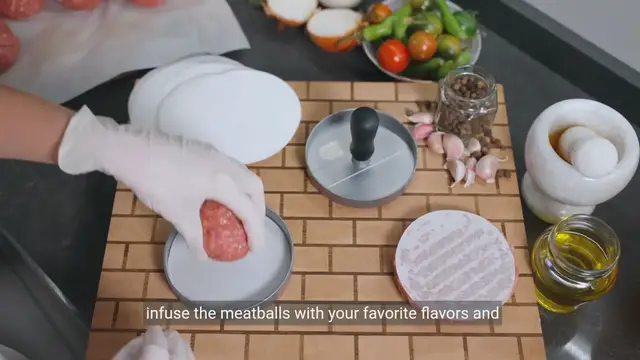 'Video thumbnail for Easy Homemade Meatballs and Gravy Recipe - Comfort Food Classics'