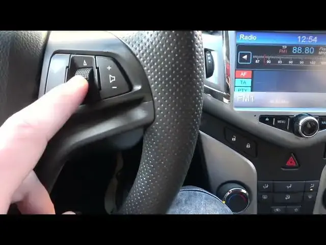 'Video thumbnail for Steering Wheel Buttons Description for Chevrolet Cruze (2008 - 2016) - Use Buttons on Steering Wheel'