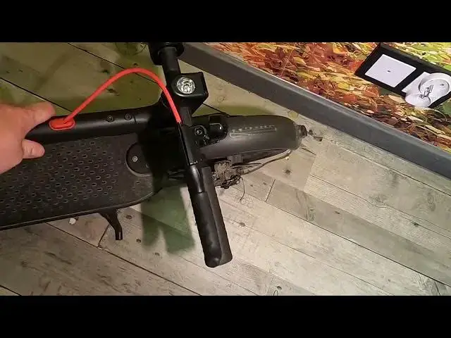 Video thumbnail for The Secret to Never Losing Your XIAOMI Scooter - Must-Know Locking Techniques!