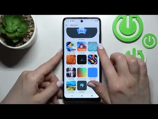 'Video thumbnail for Change Lock Screen Wallpaper – MOTOROLA MOTO G22 and Lock Screen Style'