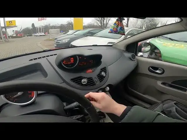 'Video thumbnail for How to Enable or Disable Rear Sprinklers in Renault Twingo II ( 2007 - 2014 ) - Use Rear Sprinklers'