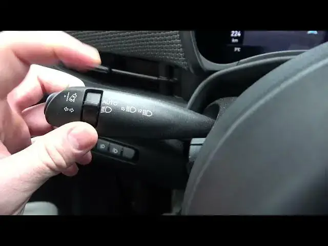 'Video thumbnail for How to Enable or Disable Dipped Beam in Fiat 500 Electric ( 2020 - now ) - Use Headlights'
