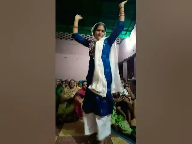 Video thumbnail for पोती की छटी कुयकर मनी #viral #trending #डांस #happy_lokgeet
