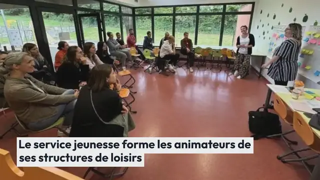 Video thumbnail for OBC. Le service jeunesse forme les animateurs de ses structures de loisirs