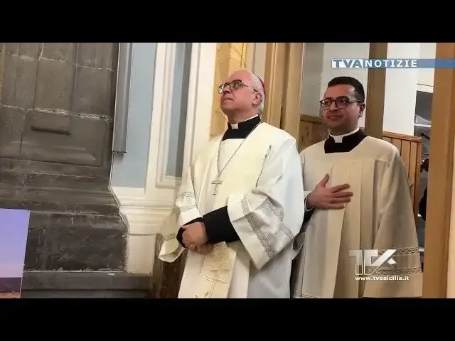 Video thumbnail for Adrano. Nella chiesa di Sant’Agostino si è svolta la veglia di preghiera in preparazione alla Festa