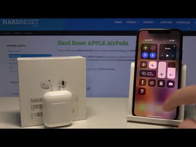 Video thumbnail for AirPods 2019 and Live Listen in Control Centre