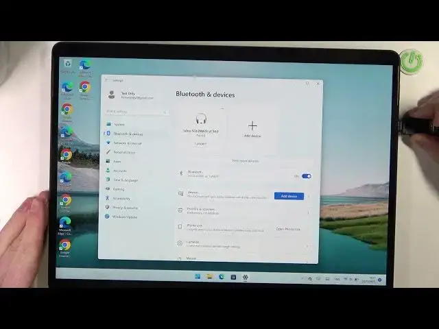 'Video thumbnail for Microsoft Surface Pro 8 - How To Pair Bluetooth Mouse'