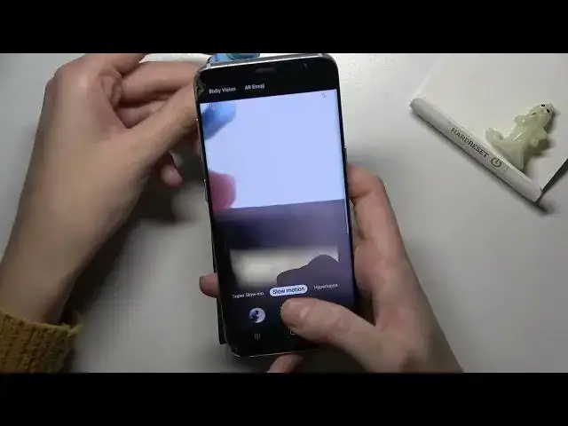 'Video thumbnail for How To Record Slow Motion in SAMSUNG Galaxy S8'