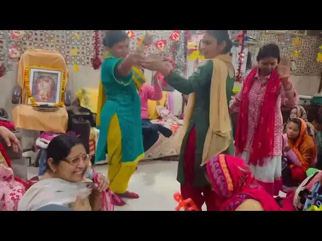 Video thumbnail for आज हो गई मन की चाही,महार जन्मे कृष्ण कन्हाई #bhaktisadhna #happy_lokgeet हरियाणवी लोकगीत #कृष्ण  भजन