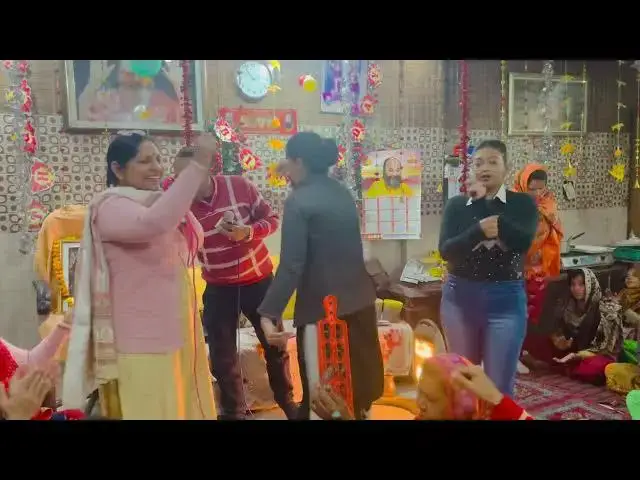 Video thumbnail for बोलते चलो शेरावाली  #happy_lokgeet #trending #bhaktisadhna # #नवरात्री  स्पेशल#हिंदी हरयाणवी भजन