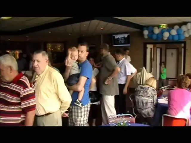 Video thumbnail for SV s-Graveland 90 jaar 23 april 2011 (Felicitatie)