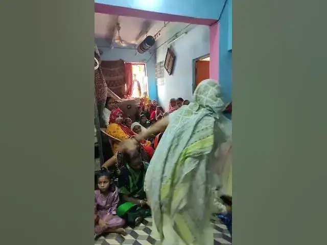 Video thumbnail for छोरी तो घायल करगी, ऐसे ठुमके लाके#viral #डांस #happy_lokgeet