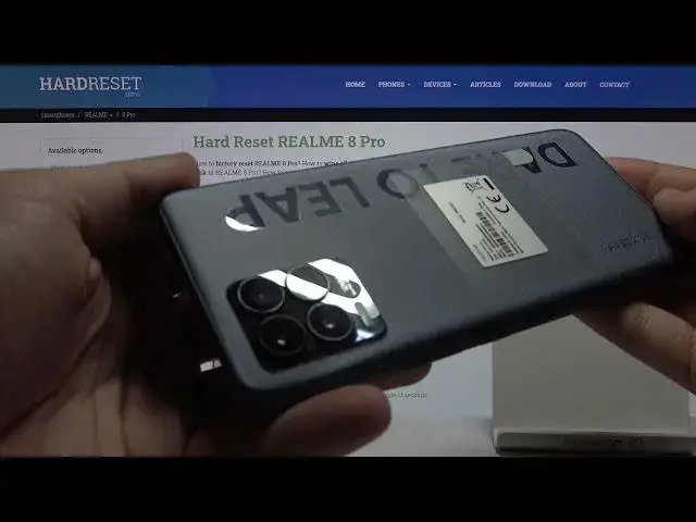 'Video thumbnail for Colour Presentation of Realme 8 Pro – How Infinite Black Colour Looks Like'