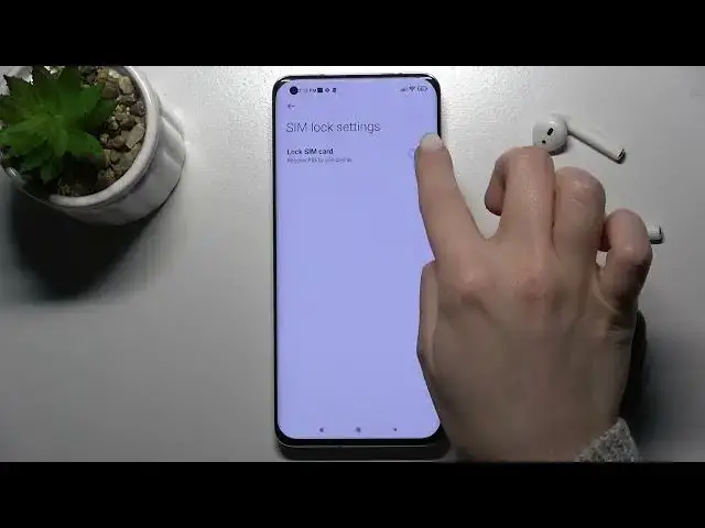 'Video thumbnail for How to Lock SIM Card with SIM PIN in XIAOMI Mi 11 Ultra - Set PIN to SIM Card'