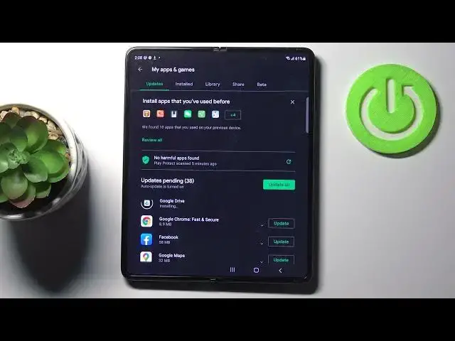 'Video thumbnail for How to Update Apps in Samsung Galaxy Z Fold 3 5G?'