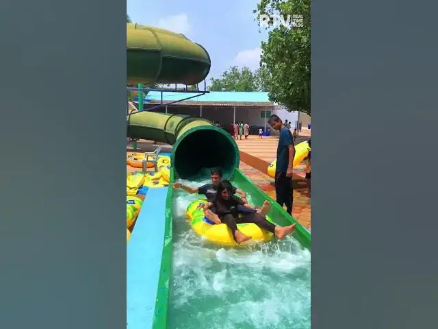 Video thumbnail for TUNNEL SLIDE at Escape Water Park #waterpark #shorts