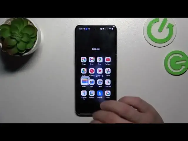 'Video thumbnail for OnePlus 10T Remove Cards From Google Wallet'