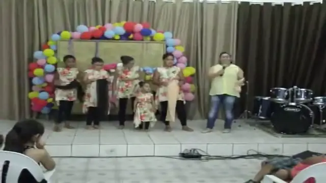 Video thumbnail for Final da coreografia...