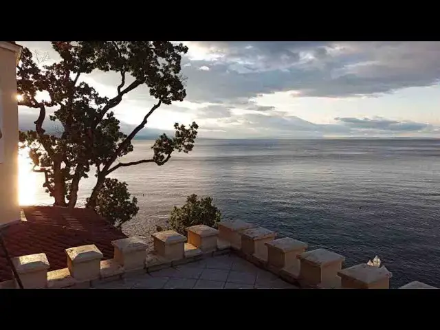 Video thumbnail for Wellness erleben: Ruhe, Natur & Auszeit – Spas, Thermen, Meer & Berge