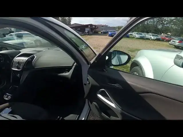 Video thumbnail for How to Turn Passenger Airbag On or Off in Opel Zafira C ( 2011 – 2019 )