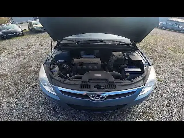 'Video thumbnail for Where is Engine Oil Level Dipstick in Hyundai i30 I ( 2007 – 2012 ) | Measure Engine Oil Level'