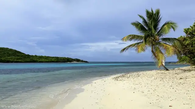 Video thumbnail for Tobago Cays und die Schaukel auf Petit Bateau