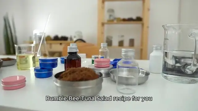 Video thumbnail for Bumble bee tuna salad recipe