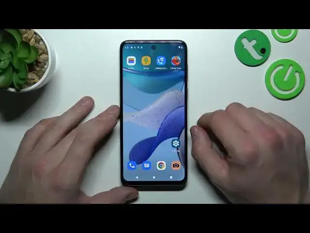 'Video thumbnail for How to Remove/Restore the Phone App Icon from/to the Home Screen on the MOTOROLA Moto G53'