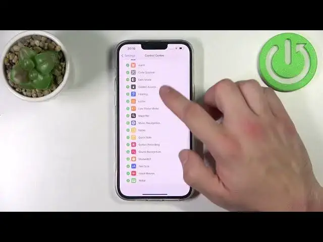 'Video thumbnail for Iphone 14 Plus - manage control center'