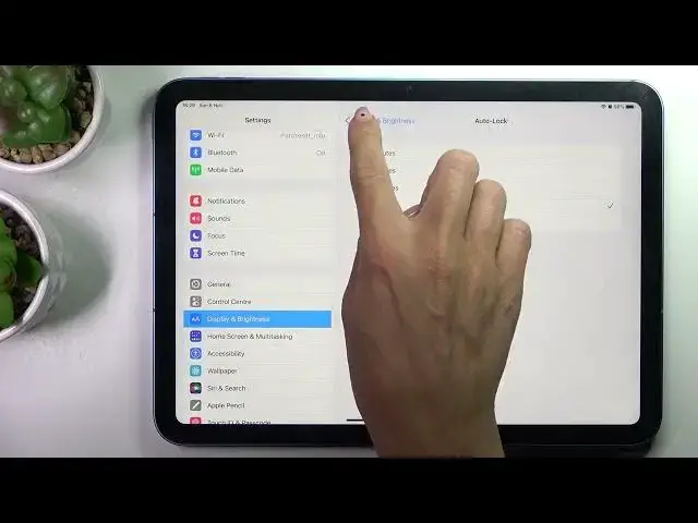 Video thumbnail for How to Change the Screen Timeout Value on the iPad 10th Generation (2022)