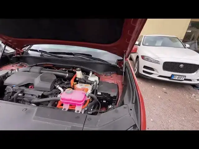 Video thumbnail for HYUNDAI Santa Fe V – Brake Fluid Reservoir Location (DOT 4)