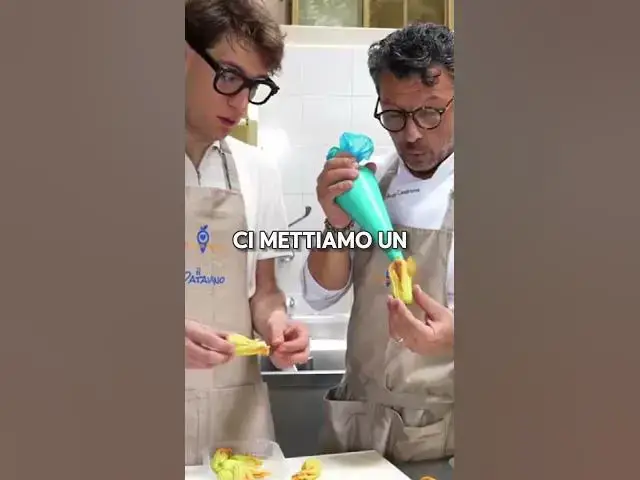 'Video thumbnail for Fiori di zucca ripieni al forno: ricetta facile e gustosa!'