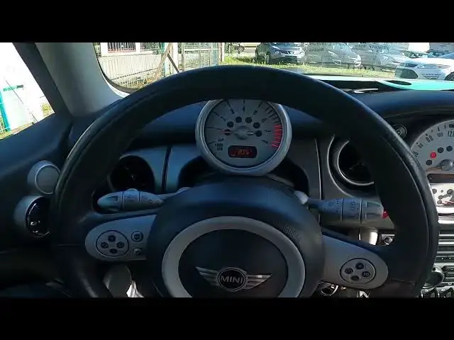 'Video thumbnail for How to Enable or Disable Auto Airflow in Mini R50/Cooper S (2001–2007) - Use Auto Climate Control'