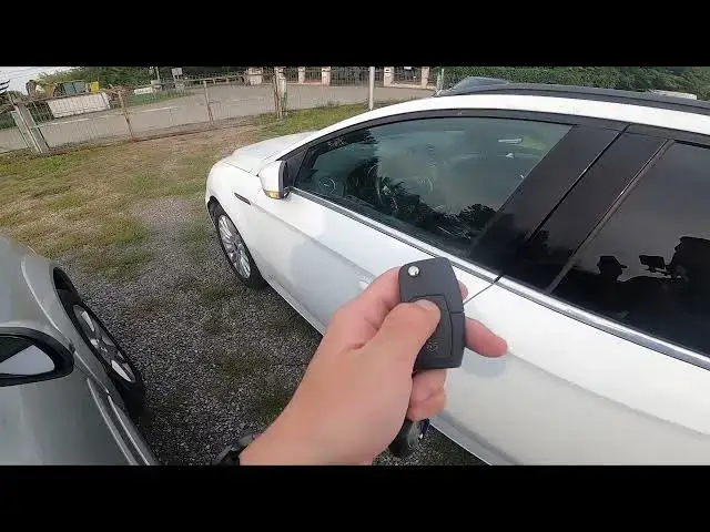 Video thumbnail for How to Lower and Raise the Windows Using Key Fob in Ford Mondeo IV ( 2007 - 2014 )