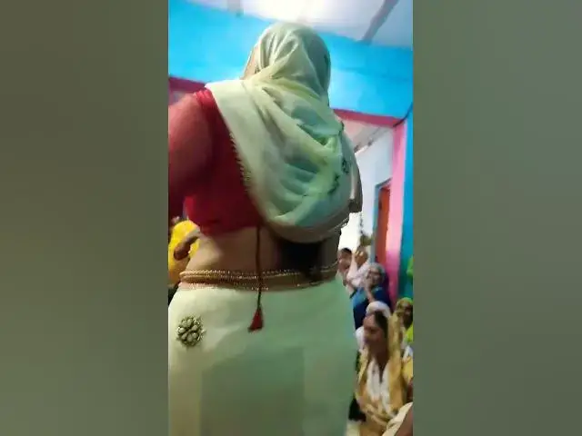 Video thumbnail for धेवते के जन्मदिन पे नानी नाची,नानी हो तो इसी #trending #happy_lokgeet #viral #डांस #short #कीर्तन